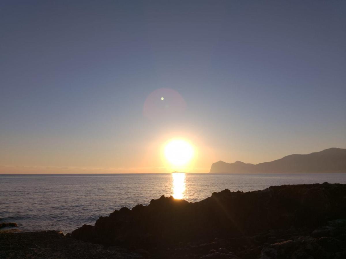 Amecasa - Casa Vacanze Sicilia Каріні Екстер'єр фото